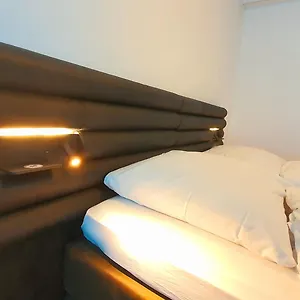 Privatunterkunft Helles Mit Kingsize-bett